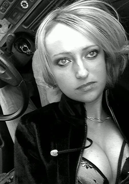 Ирина из Мурманска, ищу на сайте знакомства на одну ночь