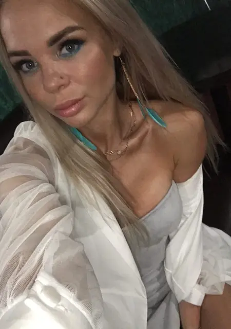 Я Лилия, 26, из Энгельса, ищу знакомство для совместных путешествий