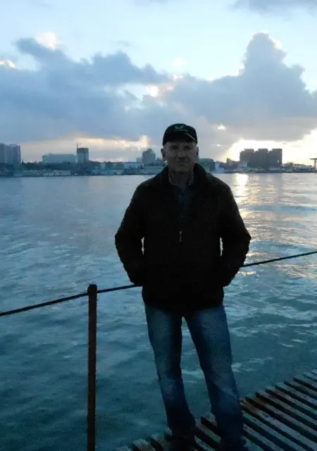 Я Vlad, 60, из Новоалександровска, ищу знакомства без обязательств