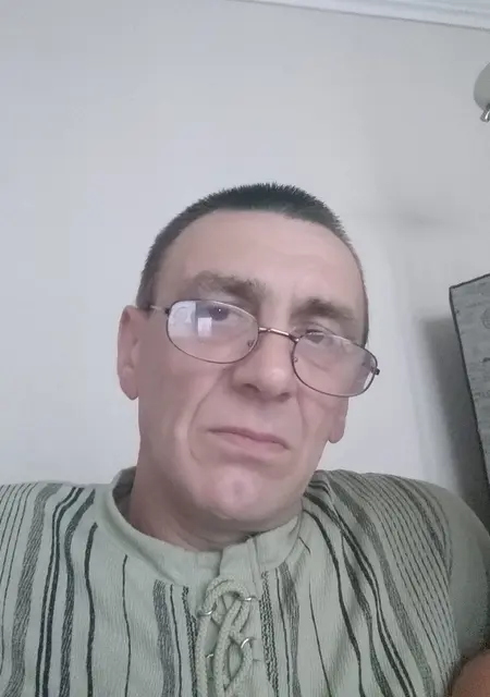 Вячеслав из Риги, ищу на сайте знакомства на одну ночь