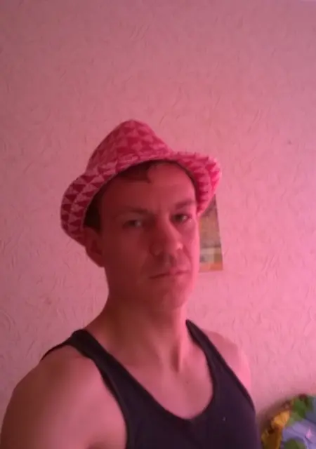 Я Slavik, 39, знакомлюсь на одну ночь в Заречном