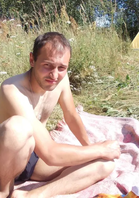 Евгений из Вязьмы, мне 40, познакомлюсь без обязательств