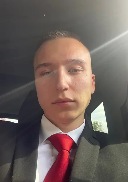 Семён из Новокузнецка, ищу на сайте знакомства на одну ночь