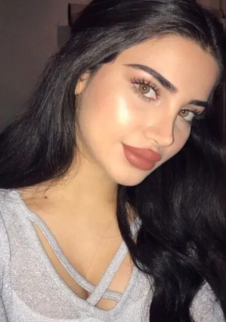 Я Милана, 24, знакомлюсь для общения в Махачкале