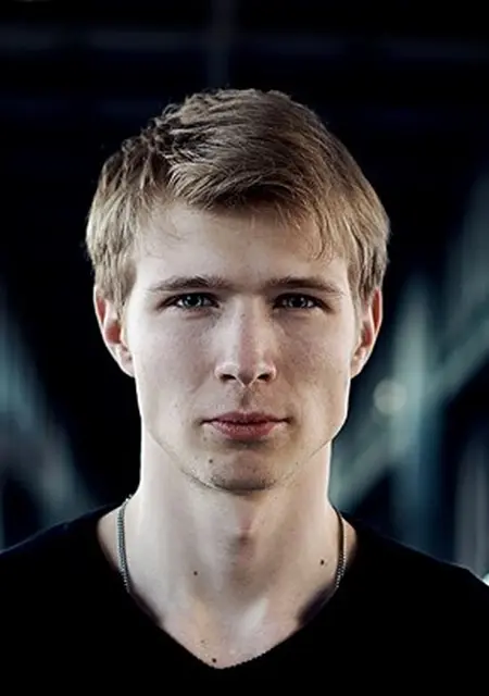 Я Mihail, 44, из Курска, ищу знакомства без обязательств