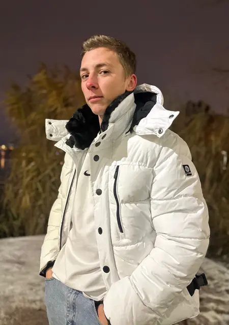 Я Данил, 22, из Асбеста, ищу знакомства без обязательств