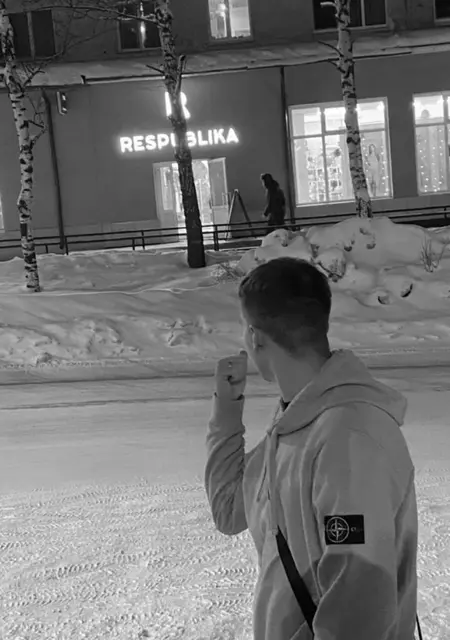 Марк из Аткарска, мне 22, познакомлюсь без обязательств