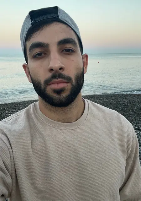 Я Farkhat, 26, знакомлюсь без обязательств в Мончегорске