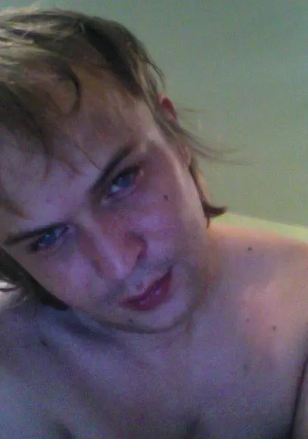 Anton из Кирова, ищу на сайте приятное времяпровождение