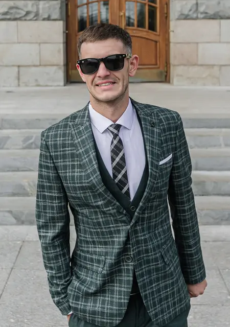 Саша из Екатеринбурга, ищу на сайте знакомства на одну ночь