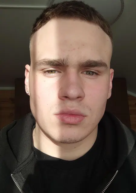 Сема из Твери, мне 23, познакомлюсь для дружбы