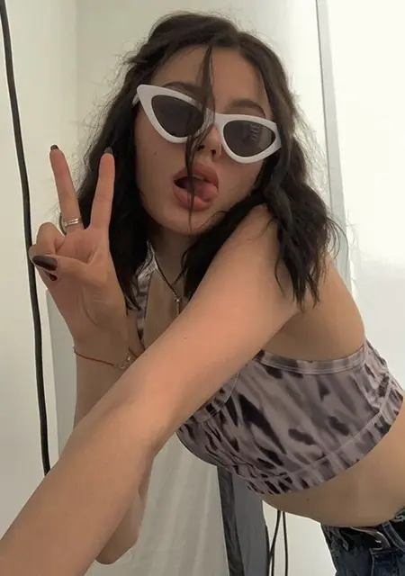 Лена из Самары, ищу на сайте вирта