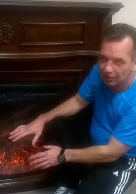 Александр из Апатитов, мне 54, познакомлюсь на одну ночь