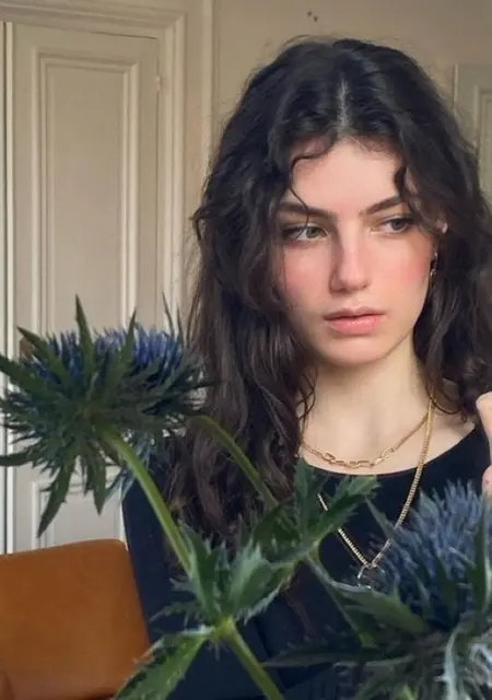 Я Geliotrop, 25, из Тольятти, ищу знакомства без обязательств