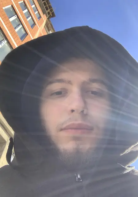 Я Maga, 23, знакомлюсь без обязательств в Махачкале