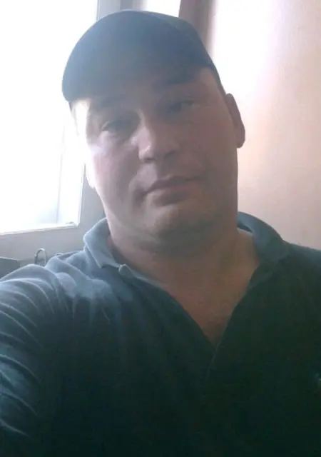 Максим из Выборга, ищу на сайте знакомства без обязательств