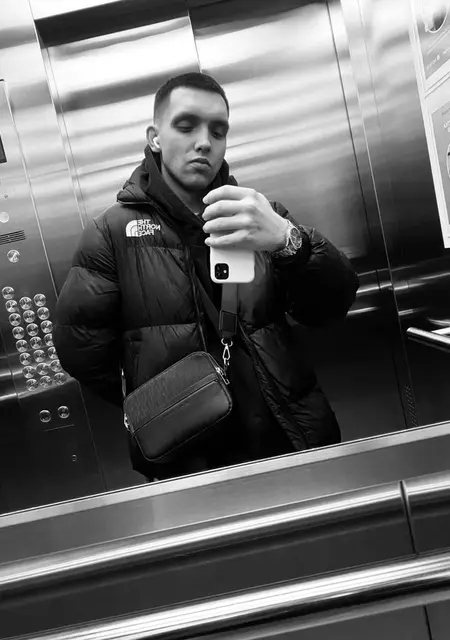 Серёжа из Верхней Пышмы, мне 20, познакомлюсь на одну ночь