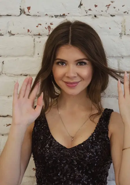 Юлия из Екатеринбурга, ищу на сайте приятное времяпровождение