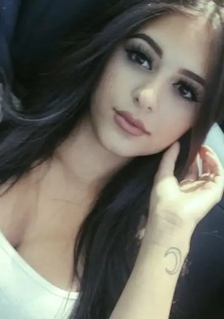 Виктория из Барнаула, мне 30, познакомлюсь на одну ночь