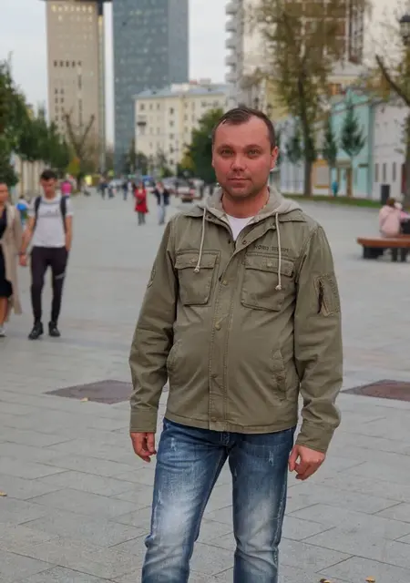 Руслан из Мурманска, ищу на сайте знакомства без обязательств