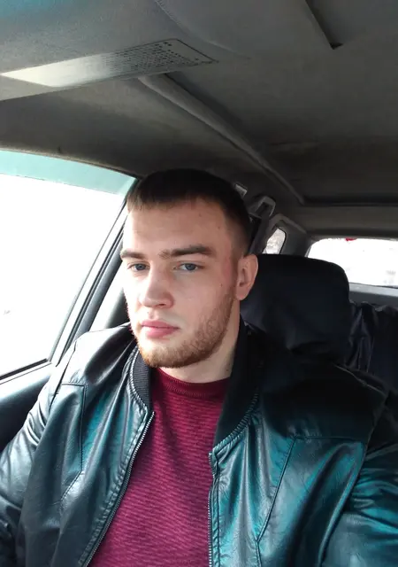 Алексей из Комсомольска-на-Амуре, мне 32, познакомлюсь для вирта