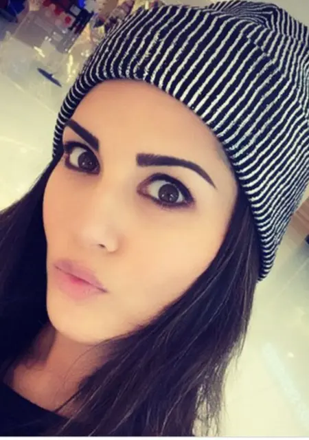 Я Камилла, 29, знакомлюсь без обязательств в Махачкале