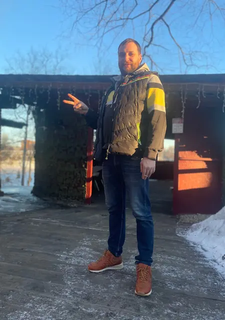 Михаил из Кингисеппа, ищу на сайте знакомства без обязательств