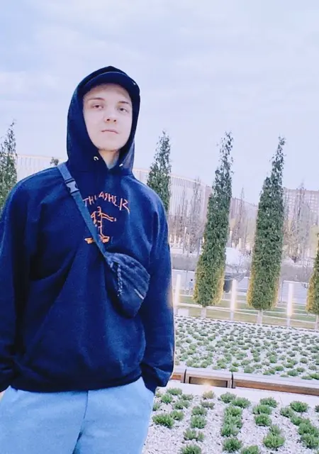 Я Man, 22, знакомлюсь для общения в Новороссийске