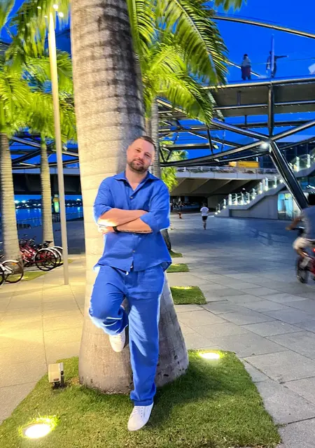 Максим из Москвы, мне 41, познакомлюсь без обязательств