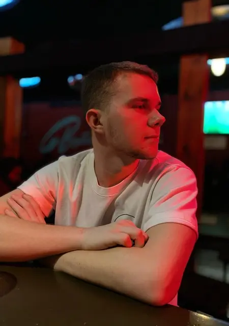 Александр из Самары, ищу на сайте знакомства на одну ночь